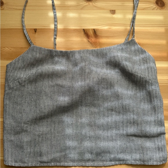 Brandy Melville Tank - Picture 2 of 7